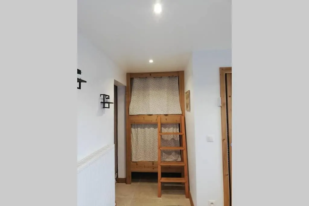 La Telecabine Studio 4 Personnes Marnaz Apartment