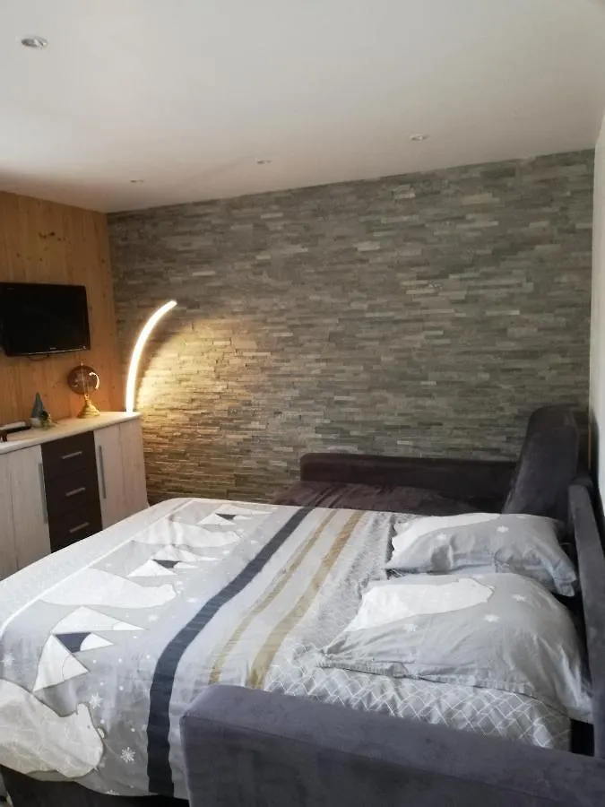 Apartment La Telecabine Studio 4 Personnes Marnaz France